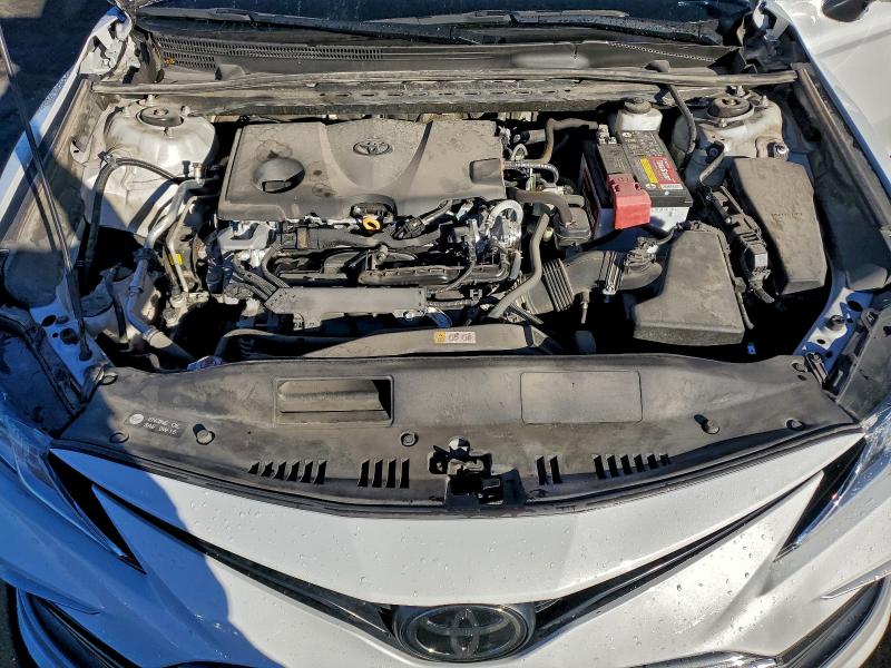 Фото 11 - TOYOTA CAMRY