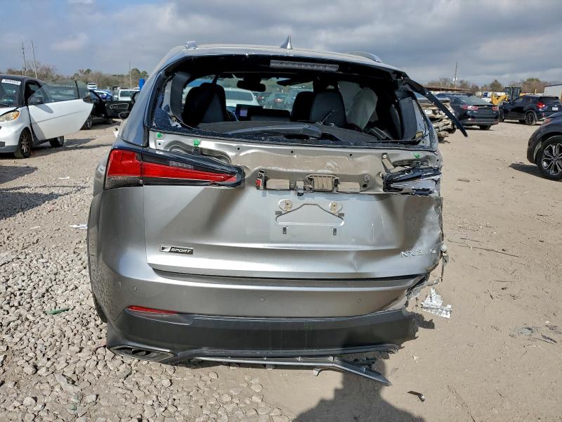 Фото 6 - LEXUS NX