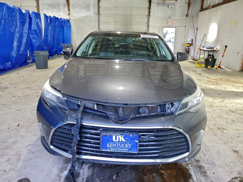 Фото 5 - TOYOTA AVALON