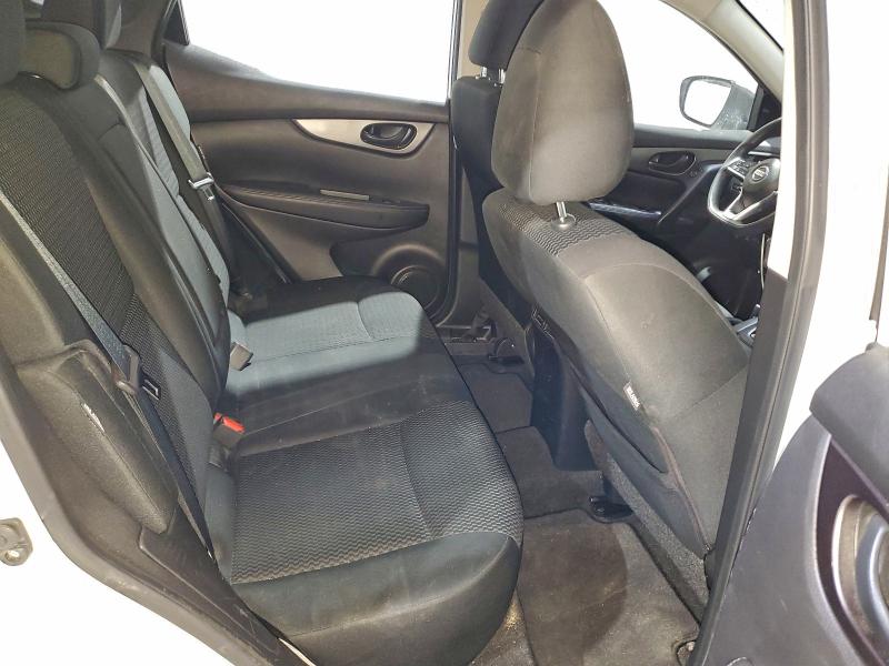 Фото 11 - NISSAN ROGUE