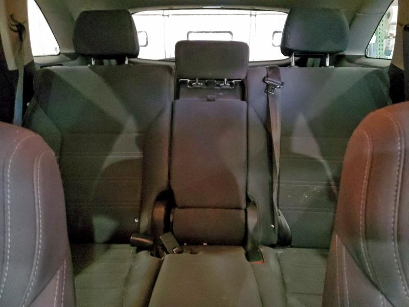 Фото 10 - KIA SORENTO