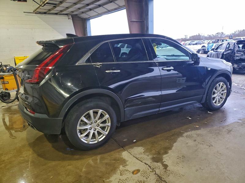 Фото 3 - CADILLAC XT4