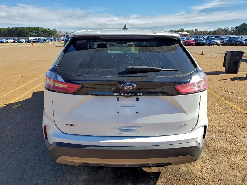 Фото 6 - FORD EDGE