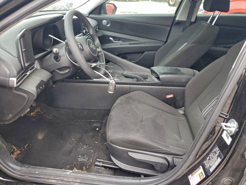 Фото 7 - HYUNDAI ELANTRA