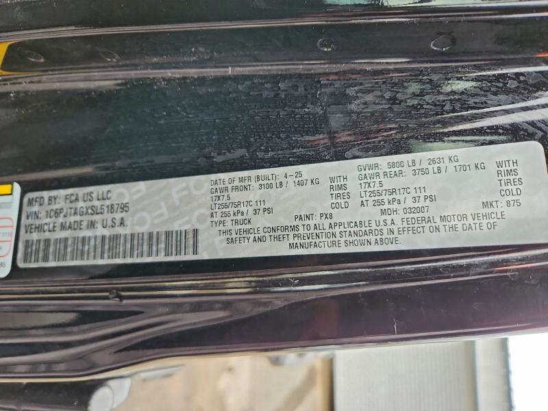 Фото 13 - JEEP GLADIATOR