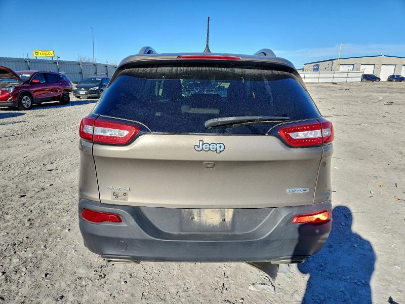 Фото 6 - JEEP GRAND CHER