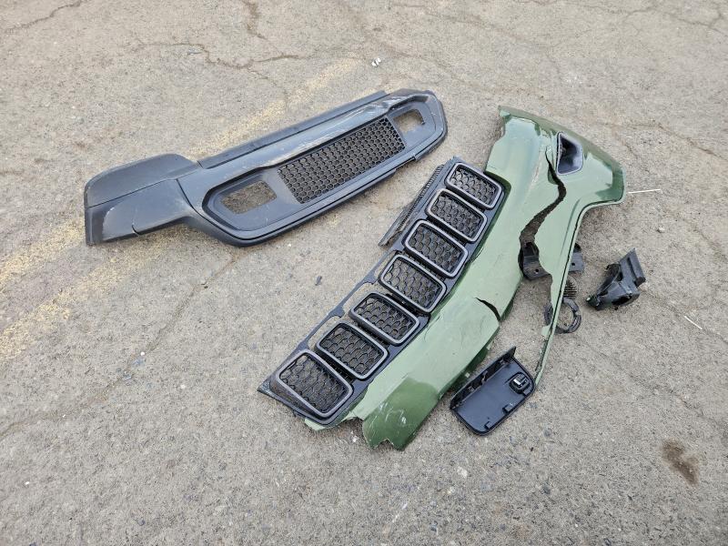 Фото 13 - JEEP GRAND CHER