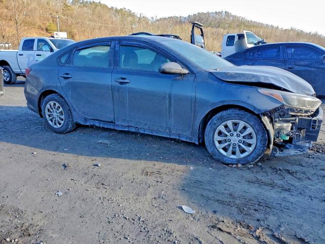 Фото 4 - KIA FORTE