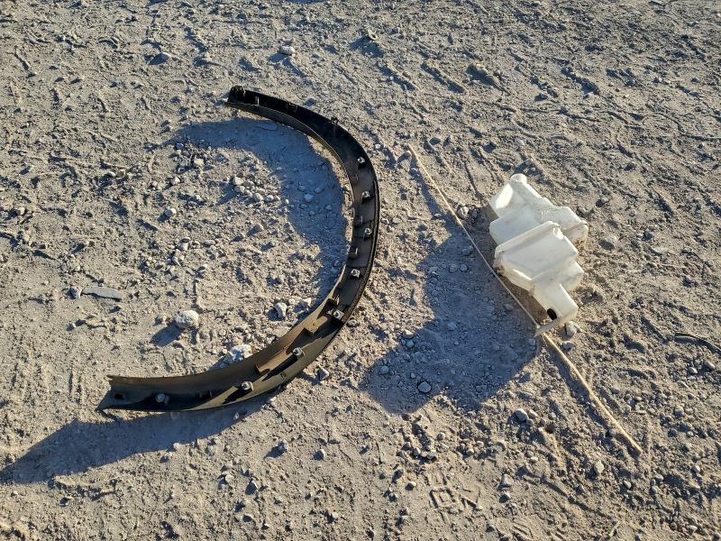 Фото 13 - NISSAN ROGUE