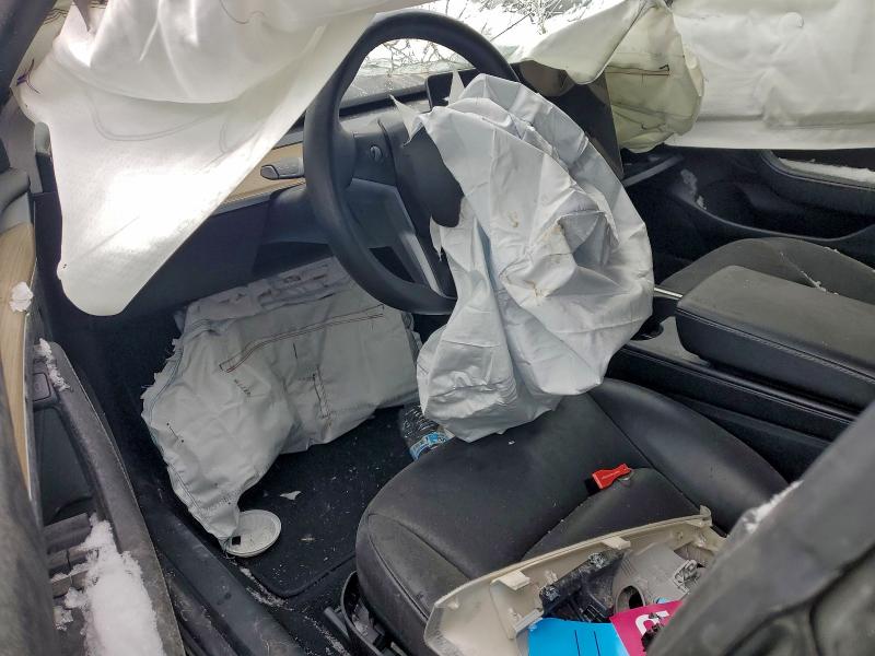 Фото 8 - TESLA MODEL 3