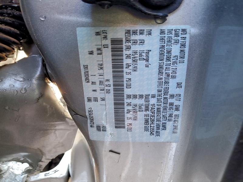 Фото 12 - FORD FOCUS