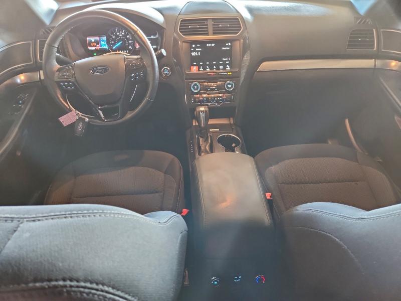 Фото 8 - FORD EXPLORER