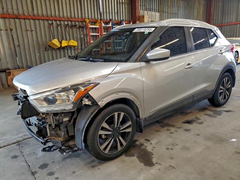 Фото 1 - NISSAN KICKS