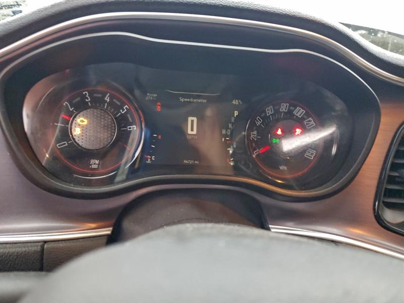 Фото 9 - DODGE CHALLENGER