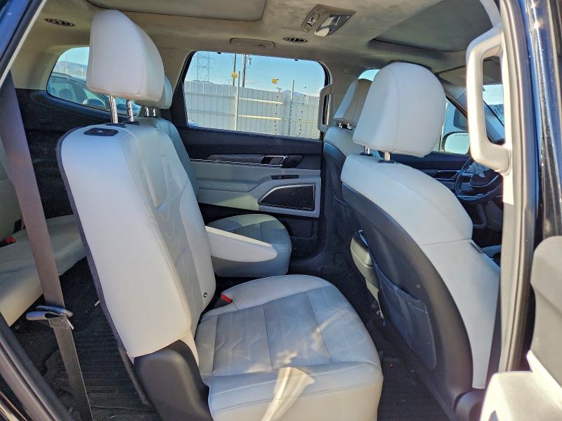 Фото 11 - KIA TELLURIDE