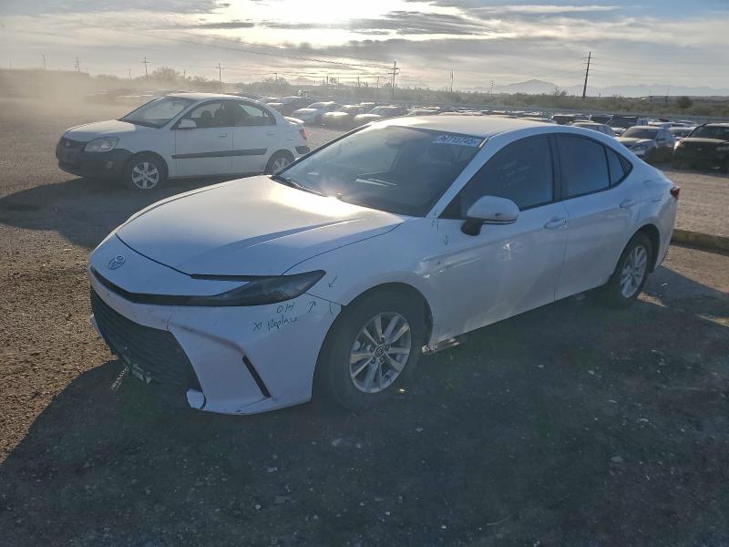 Фото 1 - TOYOTA CAMRY