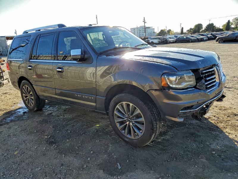 Фото 4 - LINCOLN NAVIGATOR