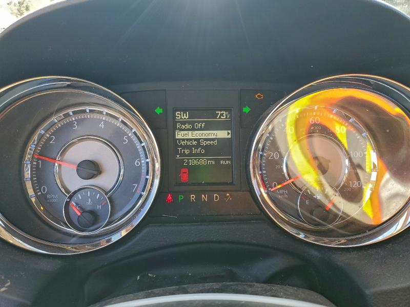 Фото 9 - CHRYSLER MINIVAN