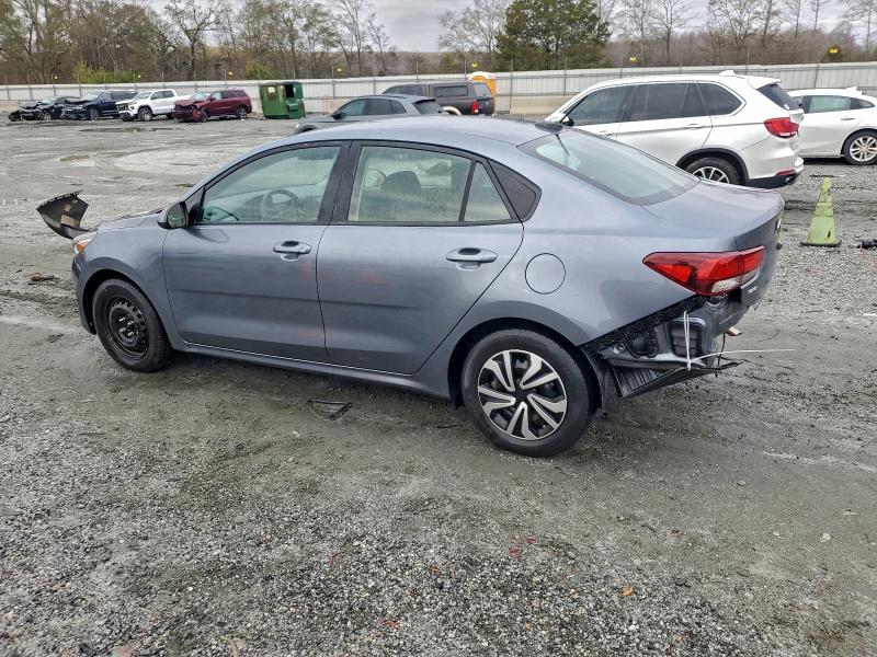 Фото 2 - KIA RIO