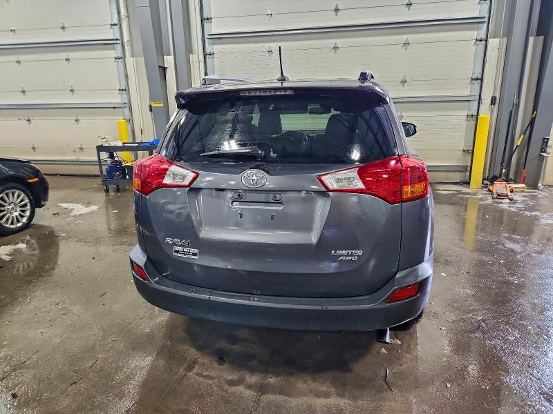 Фото 6 - TOYOTA RAV4