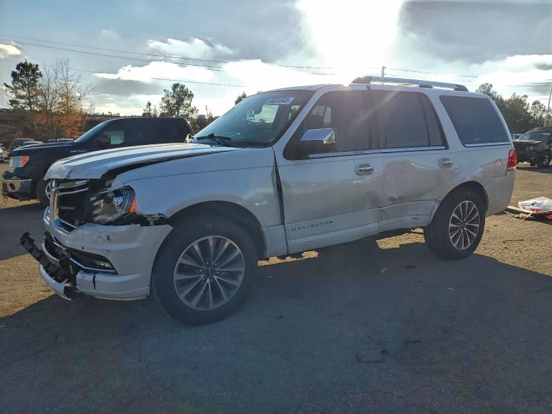 Фото 1 - LINCOLN NAVIGATOR