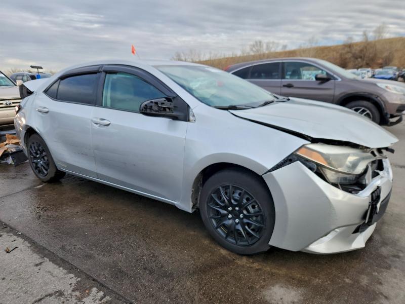 Фото 4 - TOYOTA COROLLA