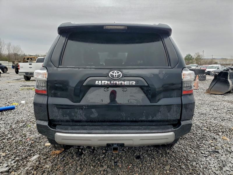 Фото 6 - TOYOTA 4RUNNER