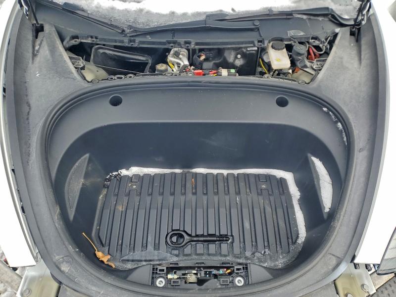 Фото 11 - TESLA MODEL 3