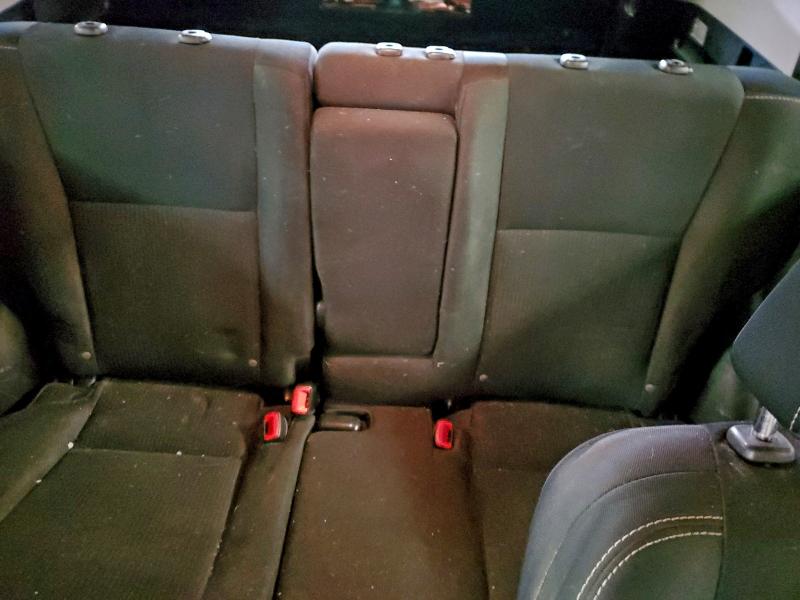 Фото 10 - TOYOTA RAV4