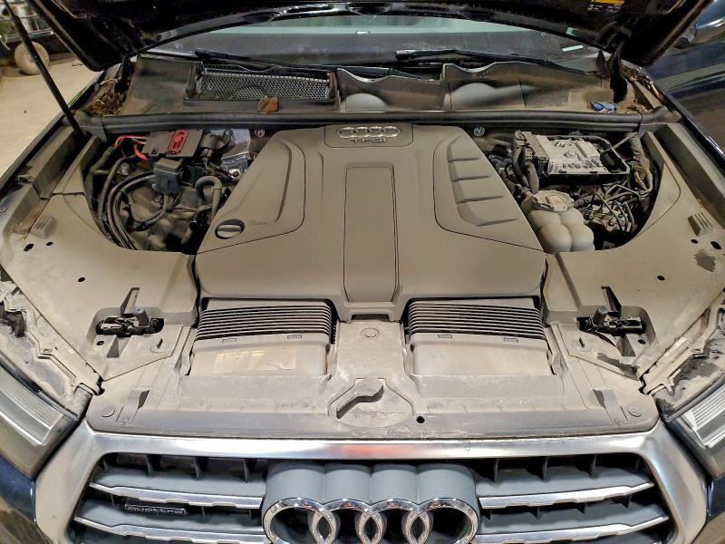 Фото 12 - AUDI Q7