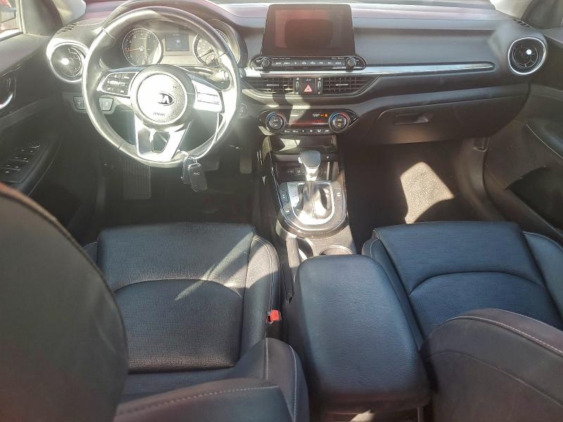 Фото 8 - KIA FORTE