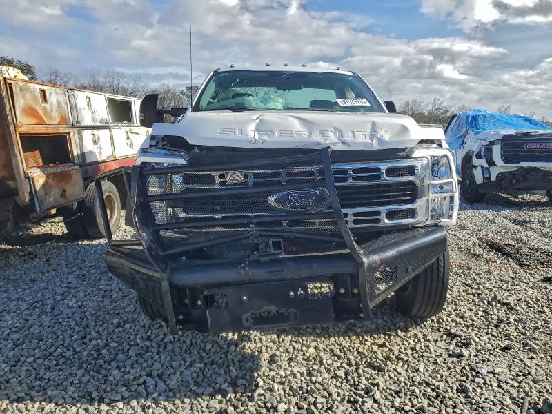 FORD F600 2023 VIN 1FDFF6LT3PDA03247