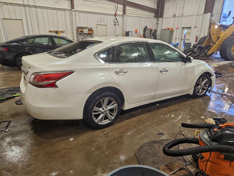 Фото 3 - NISSAN ALTIMA