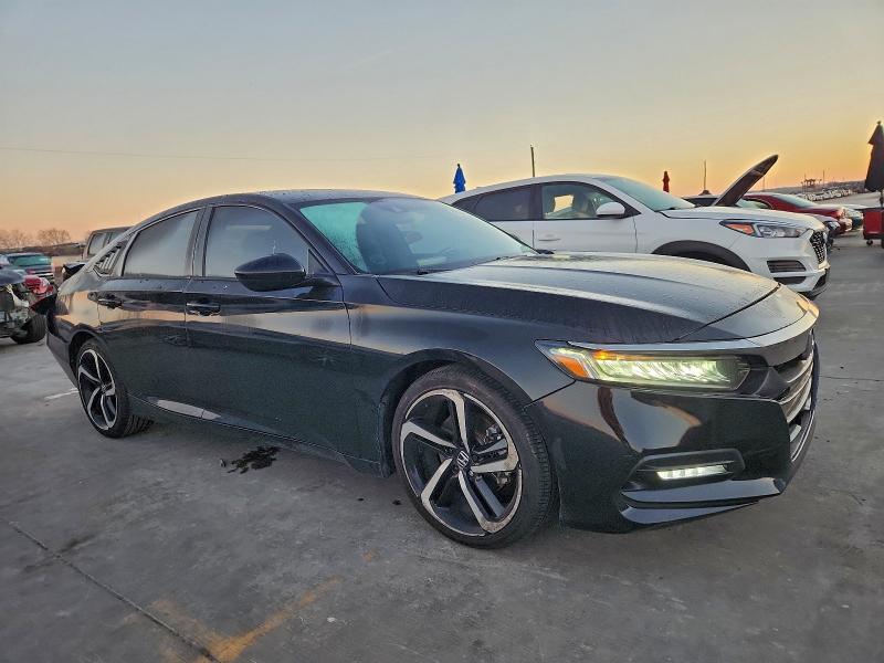 Фото 4 - HONDA ACCORD