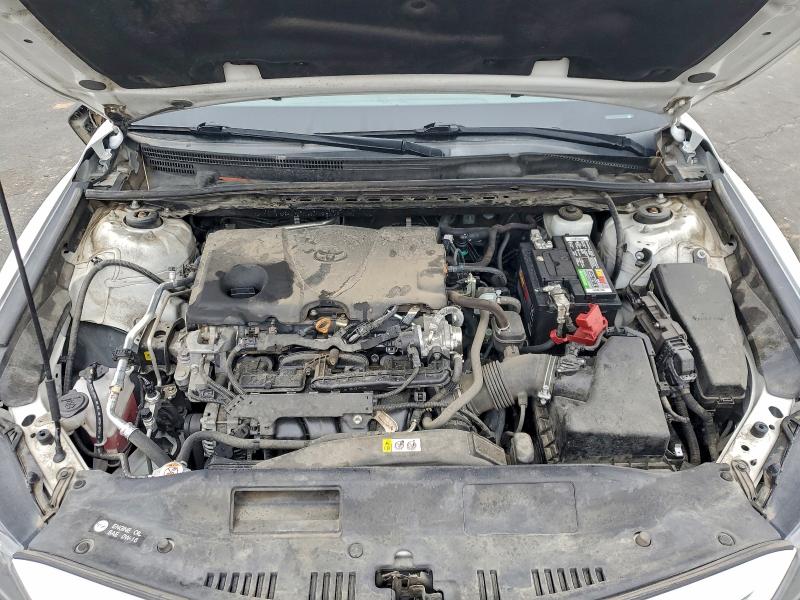 Фото 11 - TOYOTA CAMRY