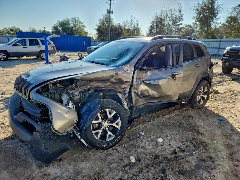 Фото 1 - JEEP CHEROKEE