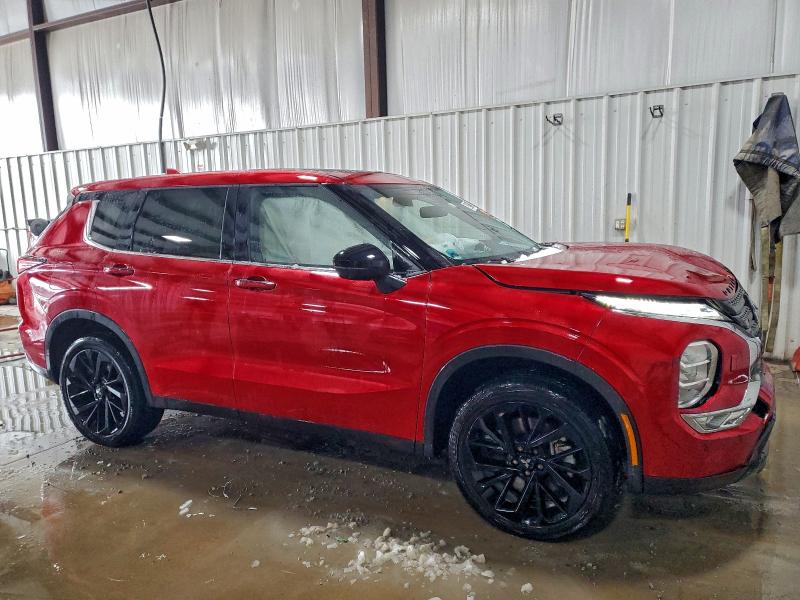 Фото 4 - MITSUBISHI OUTLANDER