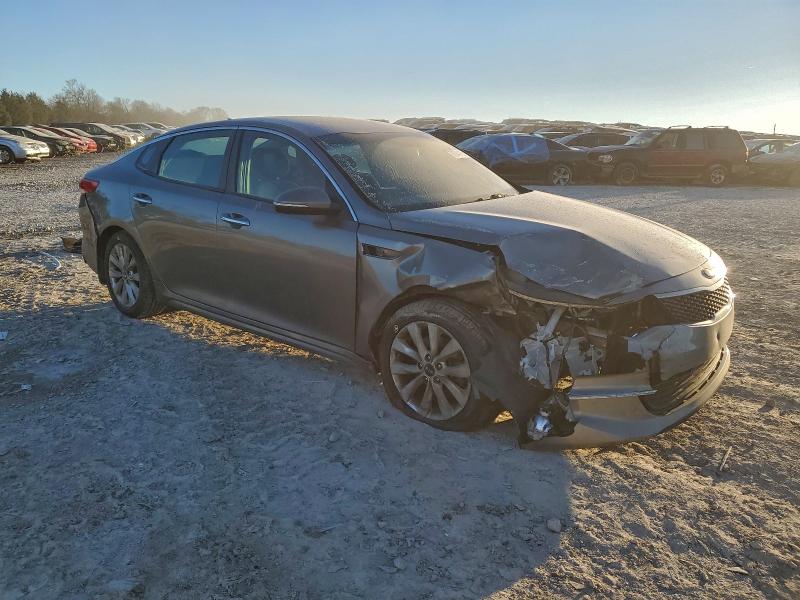 Фото 4 - KIA OPTIMA