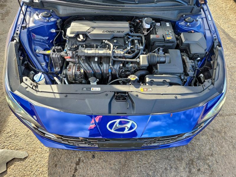 Фото 11 - HYUNDAI ELANTRA