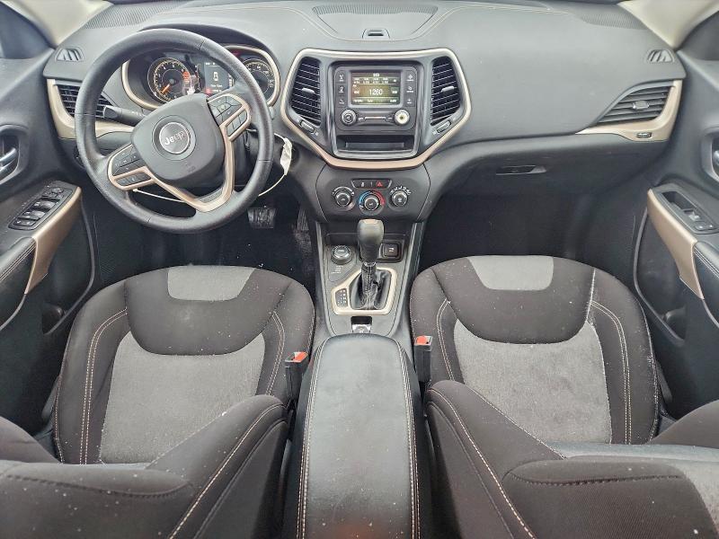 Фото 8 - JEEP GRAND CHER