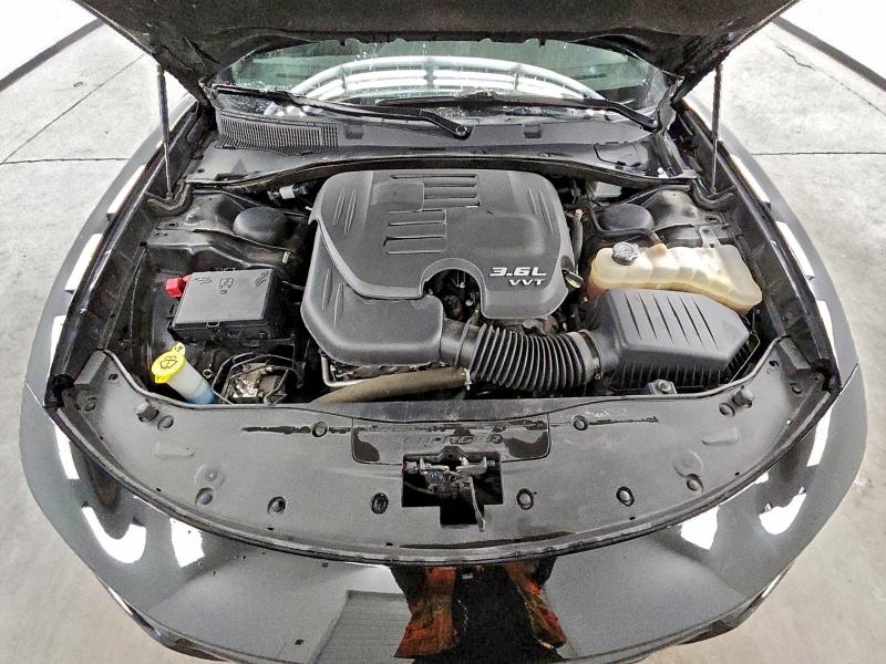 Фото 11 - DODGE CHARGER