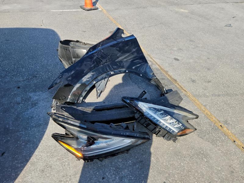 Фото 13 - NISSAN MURANO