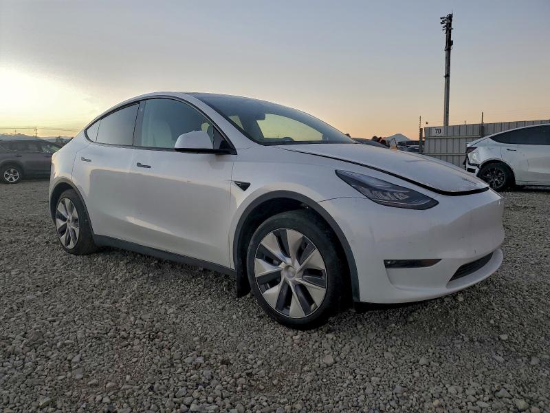 Фото 4 - TESLA MODEL Y