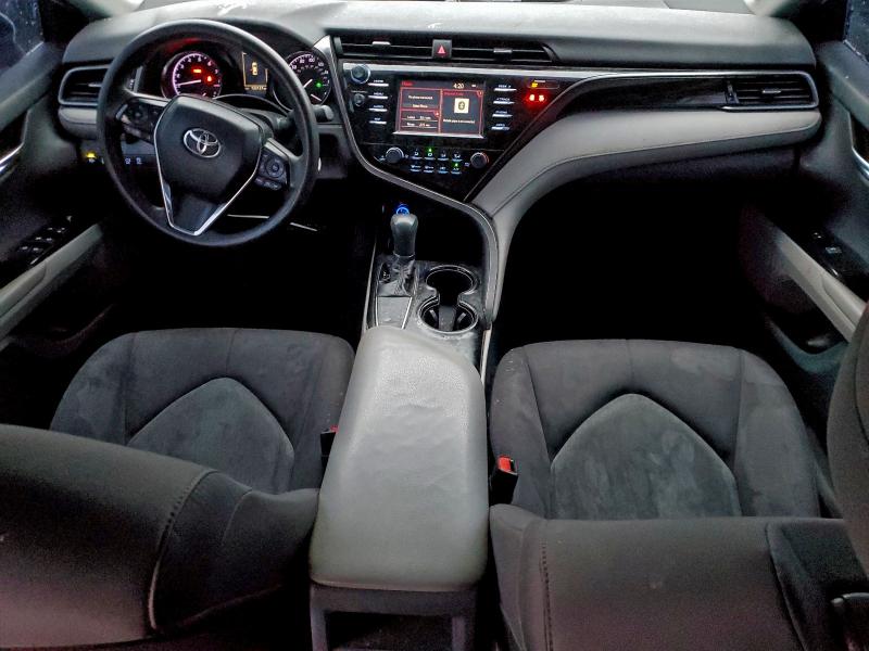 Фото 8 - TOYOTA CAMRY