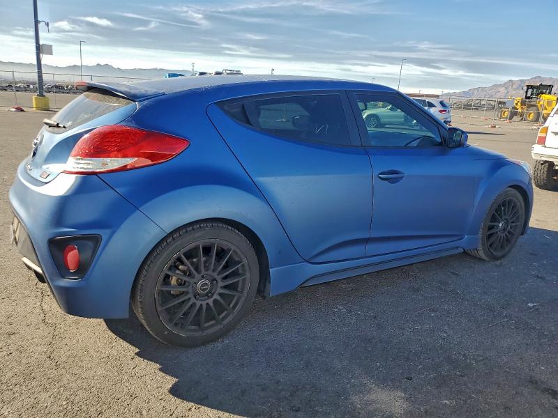 Фото 3 - HYUNDAI VELOSTER
