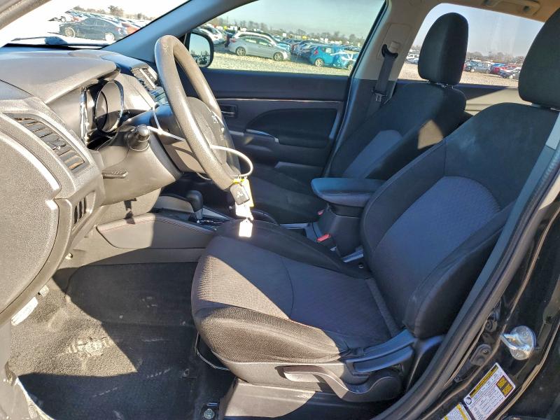 Фото 7 - MITSUBISHI OUTLANDER