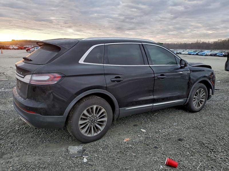 Фото 3 - LINCOLN NAUTILUS