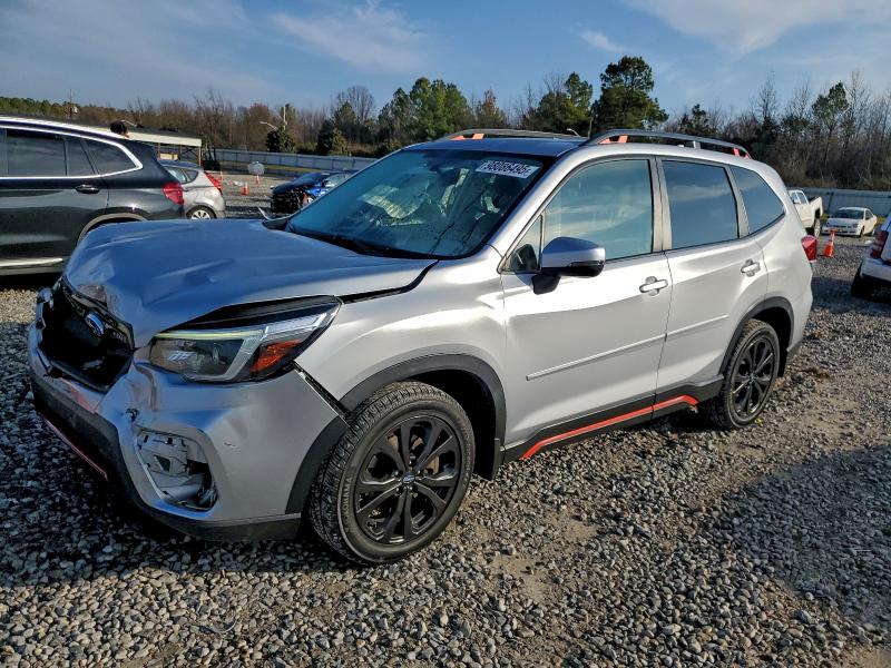 Фото 1 - SUBARU FORESTER