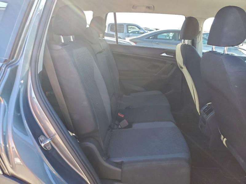 Фото 11 - VOLKSWAGEN TIGUAN