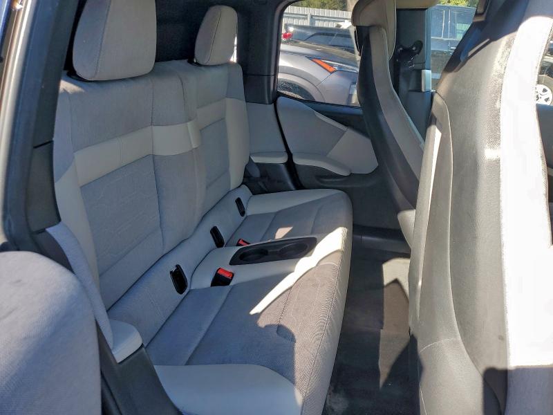 Фото 10 - BMW I SERIES